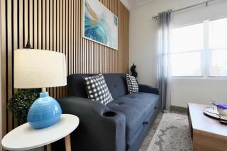 SōLE #4,2 BR-Riverview-2 min to BEACH-Launch Views-Balcony - Cocoa Beach - 0