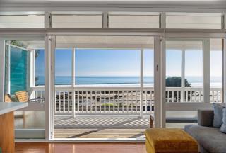 Te Hu - Ahipara Beachfront Bach - Ahipara - 0