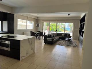 Front Line Luxury Beach House 5 Bedroom - Perivolia - 4