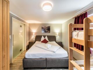 Chalet in Bruck near Ski Slopes, cleaning included - Bruck an der Grossglocknerstrasse - 3