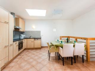 Apartment in Aschau near Kaltenbach Ski Lift, cleaning included - Aschau - 3