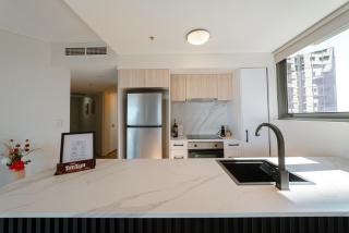 Lux 18th floor 2br 2bath, River view, Pool, Spa, Sauna, Gym, Wifi, - Brisbane - 3