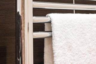 Two Bedroom Flat By Littlepiggyrentals Short Lets & Serviced Accommodation Cranfield With Balcony & Fast Wi-Fi - 2