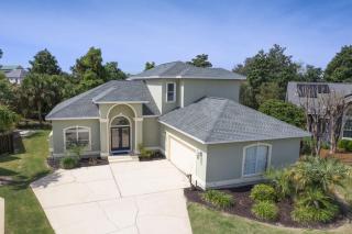 Private Beach & Community Pool - Destin - 9