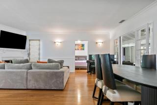 4 bedroom 3 bathroom Urban Oasis near Universal Studio and Hollywood for 8 - Studio City - 7