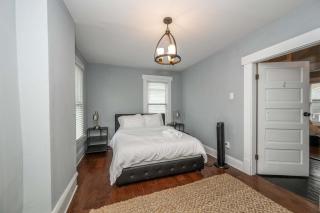 The Restful Roost w Hot Tub - 8