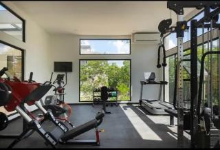 jungle jacuzzi studio - 9