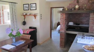 Seven Oaks Vineyard Cottages - 9