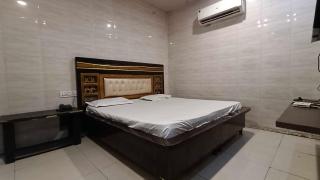 Hotel O Ludhiana Junction Formerly Hotel Act - Ludhiana - 1