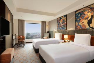 Crowne Plaza Lucknow by IHG - 3