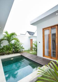 2BR Villa in Seminyak - Kerobokan - 9