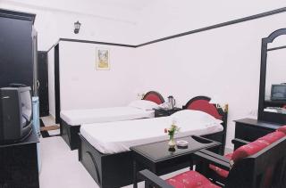 Hotel Misty Grand Kodenchery - - 7