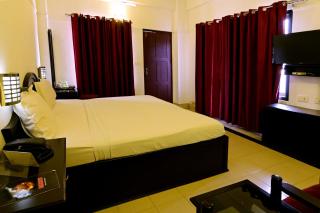 Hotel Misty Grand Kodenchery - - 6