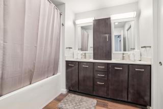 Luxe New Marble Falls Oasis - Mins to Hospital! - Marble Falls - 5