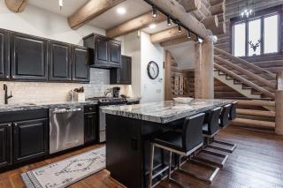 Pine Inn at Trail's End Lodge - Three Bedroom Residence with Den and Spa #5 condo - Park City - 2