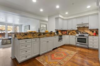 Trail's End Lodge at Deer Valley Resort - Two Bedroom Residence with Den and Spa #102 condo - Park City - 6
