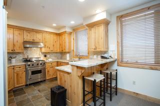 Trail's End Lodge at Deer Valley Resort - One Bedroom Residence with Spa #305 condo - Park City - 9
