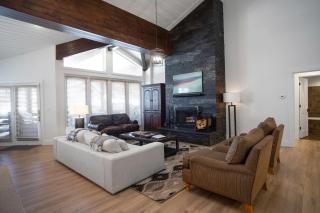 Trail's End Lodge at Deer Valley Resort - Three Bedroom Residence with Den and Spa #303 condo - Park City - 0