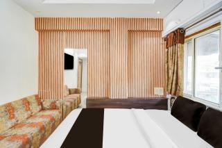 Super Collection O Maninagar East Formerly Maninagar Residency - Ahmedabad - 3