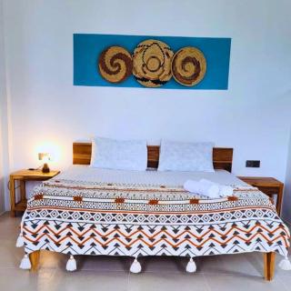 Modern Luxury 4 sleeper apartment Paje Beach Zanzibar TV WIFI AC centrally located - Paje - 9