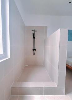 Modern Luxury 4 sleeper apartment Paje Beach Zanzibar TV WIFI AC centrally located - Paje - 4