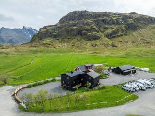 Ryten & Kvalvika Trail Farm - Fredvang - 9