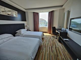 Promenade Hotel Kota Kinabalu - 9