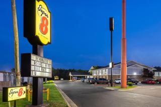 Super 8 by Wyndham Harrison AR - Harrison - 7