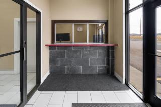 Super 8 by Wyndham Colo. Sprs. Garden Of The Gods - 7