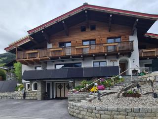 Haus Scheuerer - Neukirchen am Großvenediger - 0