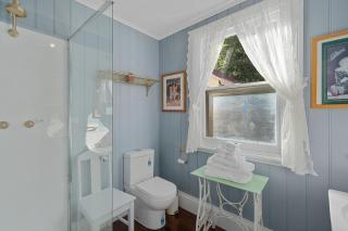 Franklin Lodge Huon Valley Iris Room - 6