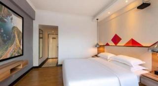 Borrman Hotel Zhuhai Gongbei Port Fuhuali Light Rail - Zhuhai - 1