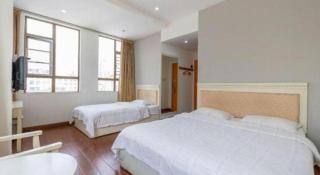 7 Days Inn Dongguan Changping Railway Station - Dongguan - 2