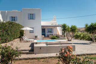 Blue Xenia Villas Paros - Chrissi Akti - 3