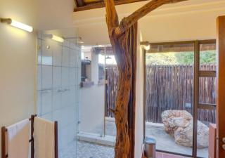 Zebula 1 Pela Lodge, 6 bedrooms - Warmbaths - 1