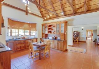 Zebula 1 Pela Lodge, 6 bedrooms - Warmbaths - 6