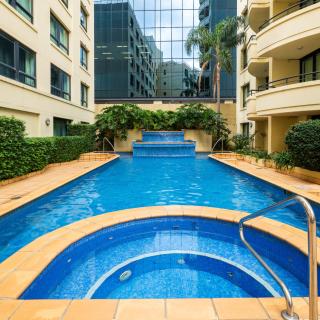 Cozy 1 bedroom unit in parramatta Pool,Spa,Dining - Sydney - 2