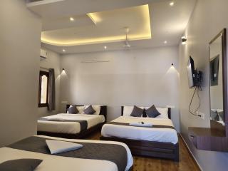 Lax Residency, White Town, Pondicherry - 4