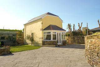 Tramways Holiday Cottage - Carnbrea - 5
