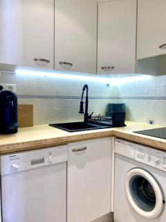 Stylish Cannes Gem, Terrace, Parking, 100m to Croisette - 7