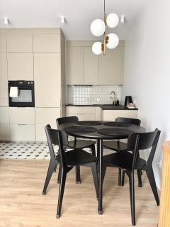 Gdańsk Wrzeszcz Apartament 3-pokojowy z Ogródkiem & Darmowy Parking - 7