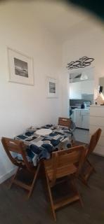 Superbe Studio accès direct à la plage de Renecros Tout à pied linge de lit, serviettes de bain et ménage de fin de séjour inclus - Bandol - 9