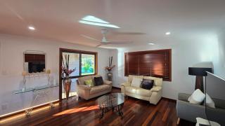 Bright and Spacious 3BDR Family Home in Southport - Gold Coast - 0