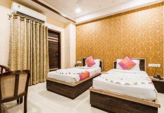 Hotel Manas Continental AC OR NON AC BOTH ROOM With Restaurant - Gorakhpur - 6