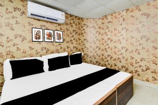 SPOT ON Nakshatra Lodge - Haiderabad - 1