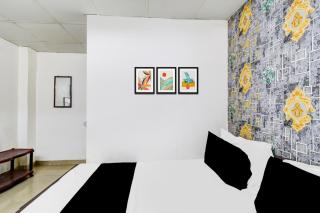 SPOT ON Nakshatra Lodge - Haiderabad - 4
