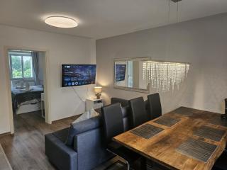 Beautifully renovated apartment with all the comforts - Augsburg - 8
