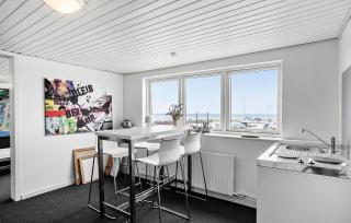 6 Bedroom Amazing Home In Glesborg - Glesborg - 4