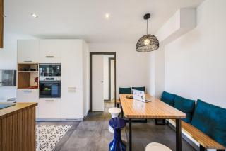 La coloc' Smart & Cosy - 4 chambres différentes et privatives sont disponible dans ce T4 de 80m2 en colocation - Jusqu'à 2 personnes par chambre - 1 lit double par chambre - Grenoble - 1