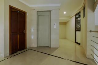 Collection O Kadavanthra Near South Railway Station - Cochin - 0